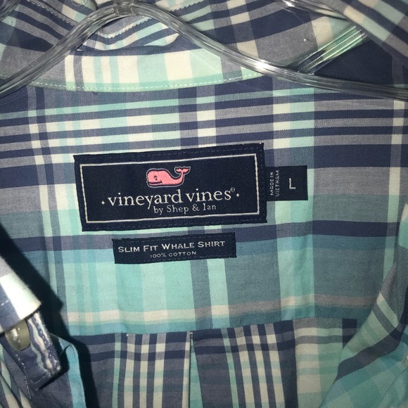 Vineyard Vines Button-Down - Picture 2 of 2